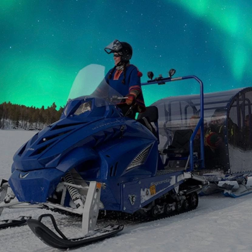 Aurores boréales en snow train depuis Jeris en Laponie