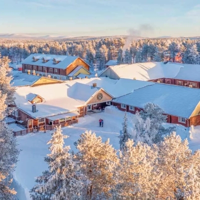 Vue extérieure de l'hôtel Harriniva